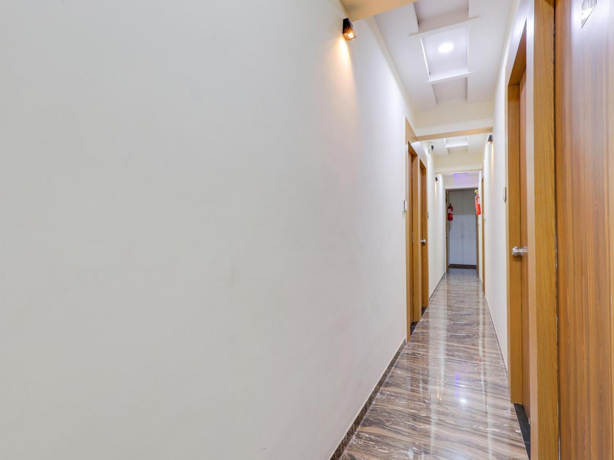 Hotel O Kb Villa Ahmedabad Ngoại thất bức ảnh