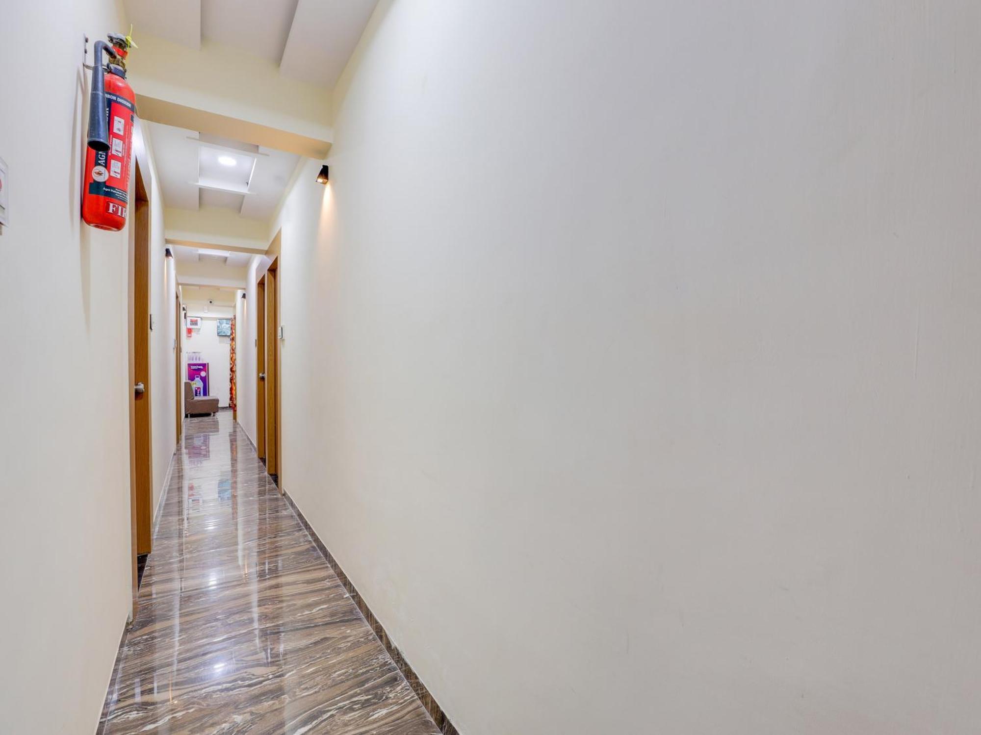 Hotel O Kb Villa Ahmedabad Ngoại thất bức ảnh